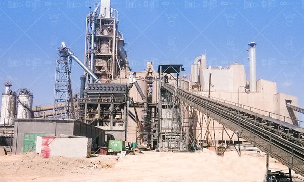 Cách Chọn Máy Nghiền Trục Đứng Cho Chế Biến Thủy Tinh Phế Liệu Tại Nhà Máy Tái Chế